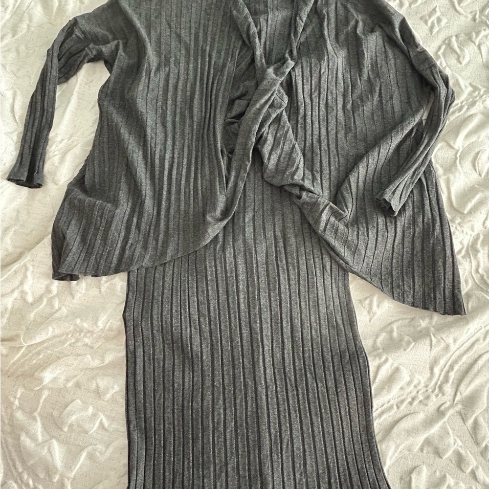 Staples Charcoal Ribbed 2 piece set